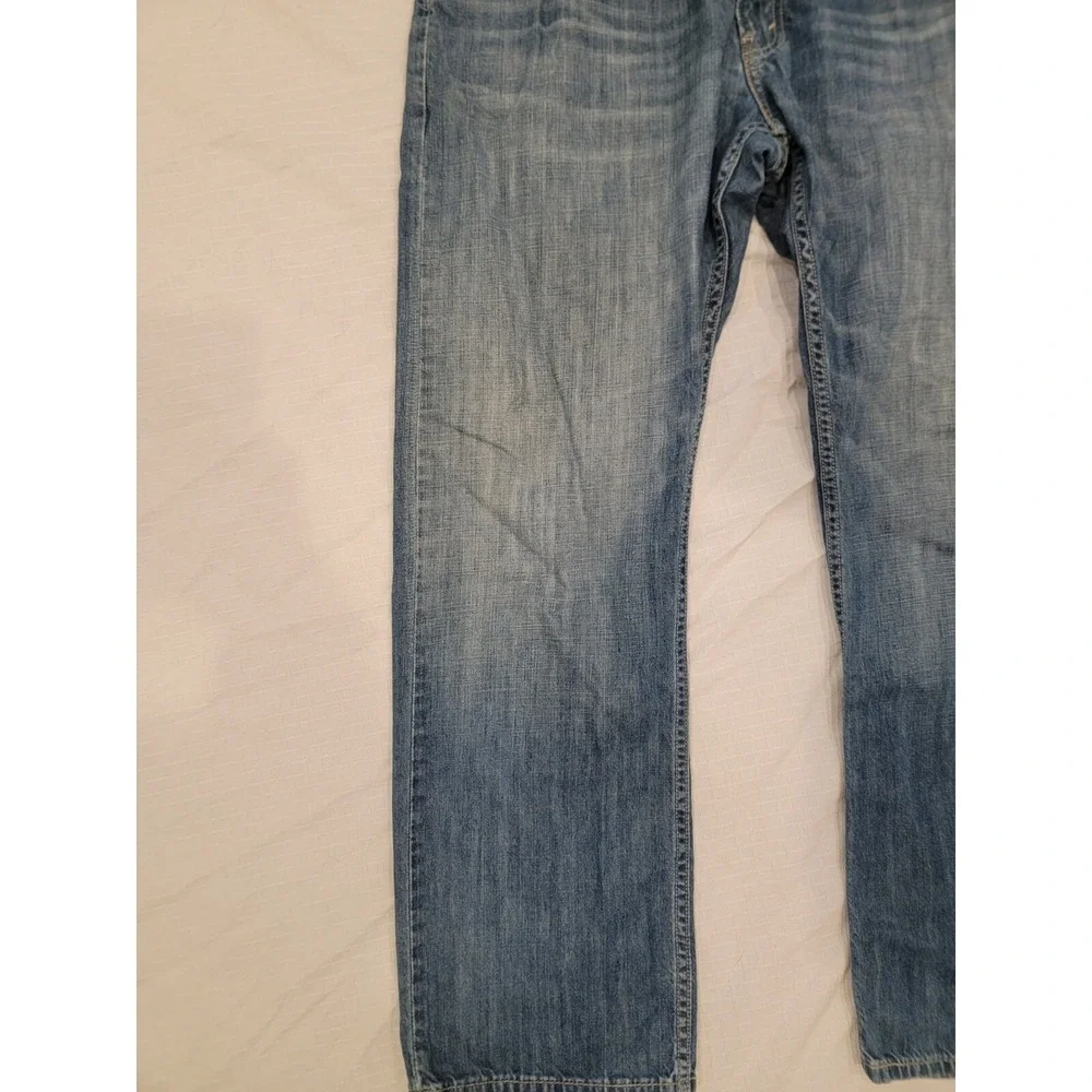 Levi's 514 jeans - Slim Straight Fit -Men's 38x30 medium wash, Work Or‎ play